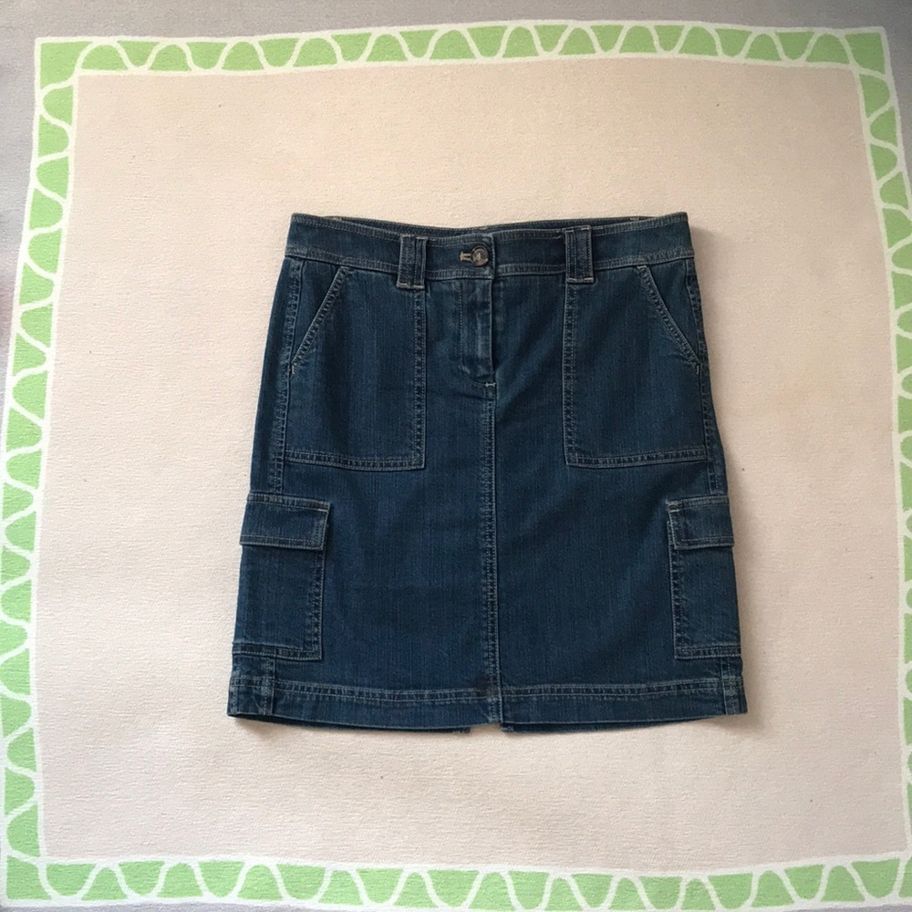 Very cute Denim Jones New York mini pencil skirt